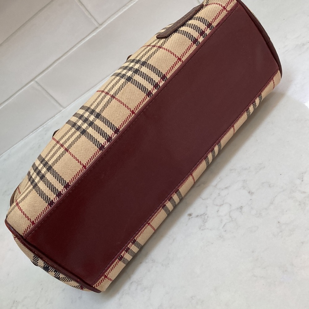 Burberry Nova plaid tweed and leather bag - Picture 3 of 10